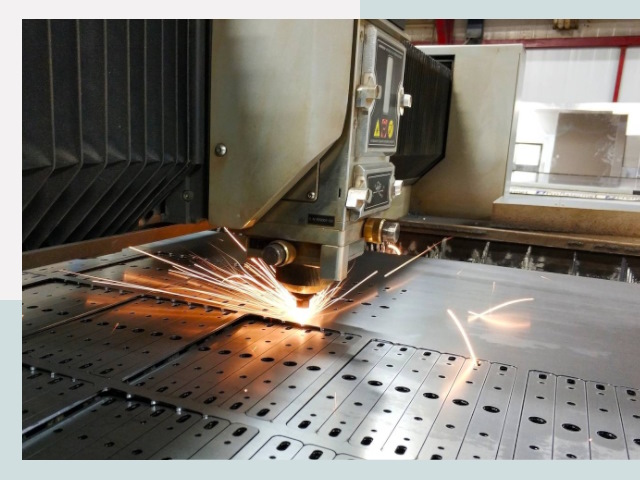 Лазерная резка металла в Туймазах от 611 руб.